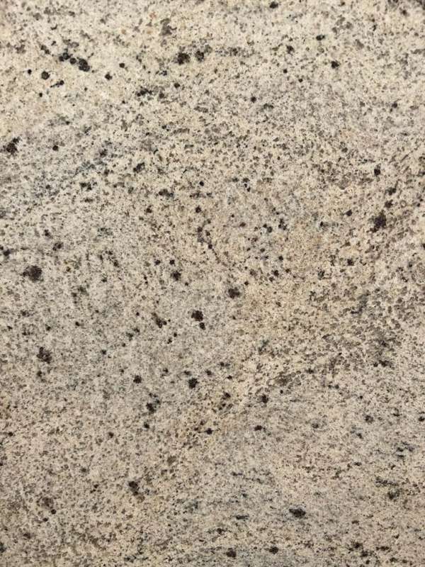 Granit Kashmir White lustruit, 2 cm grosime 1